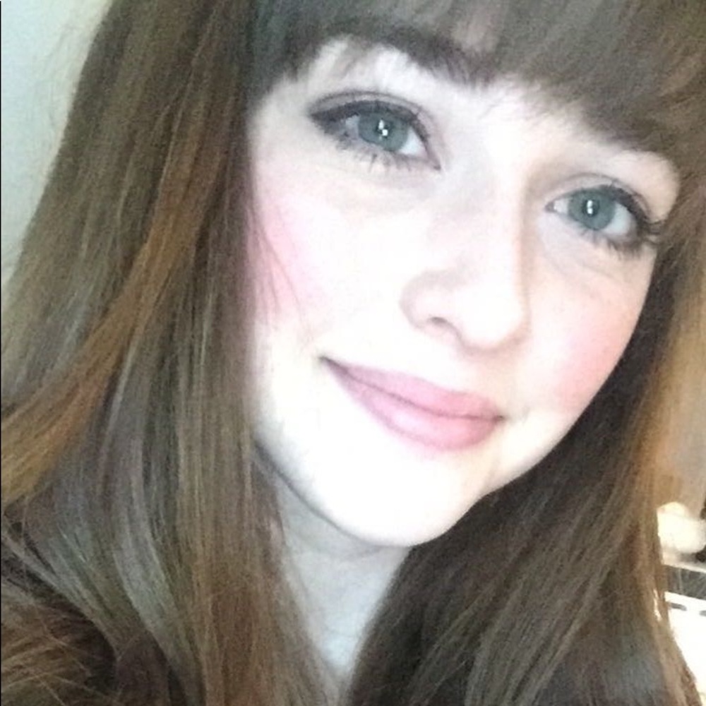 Meet your Posher, Whitney